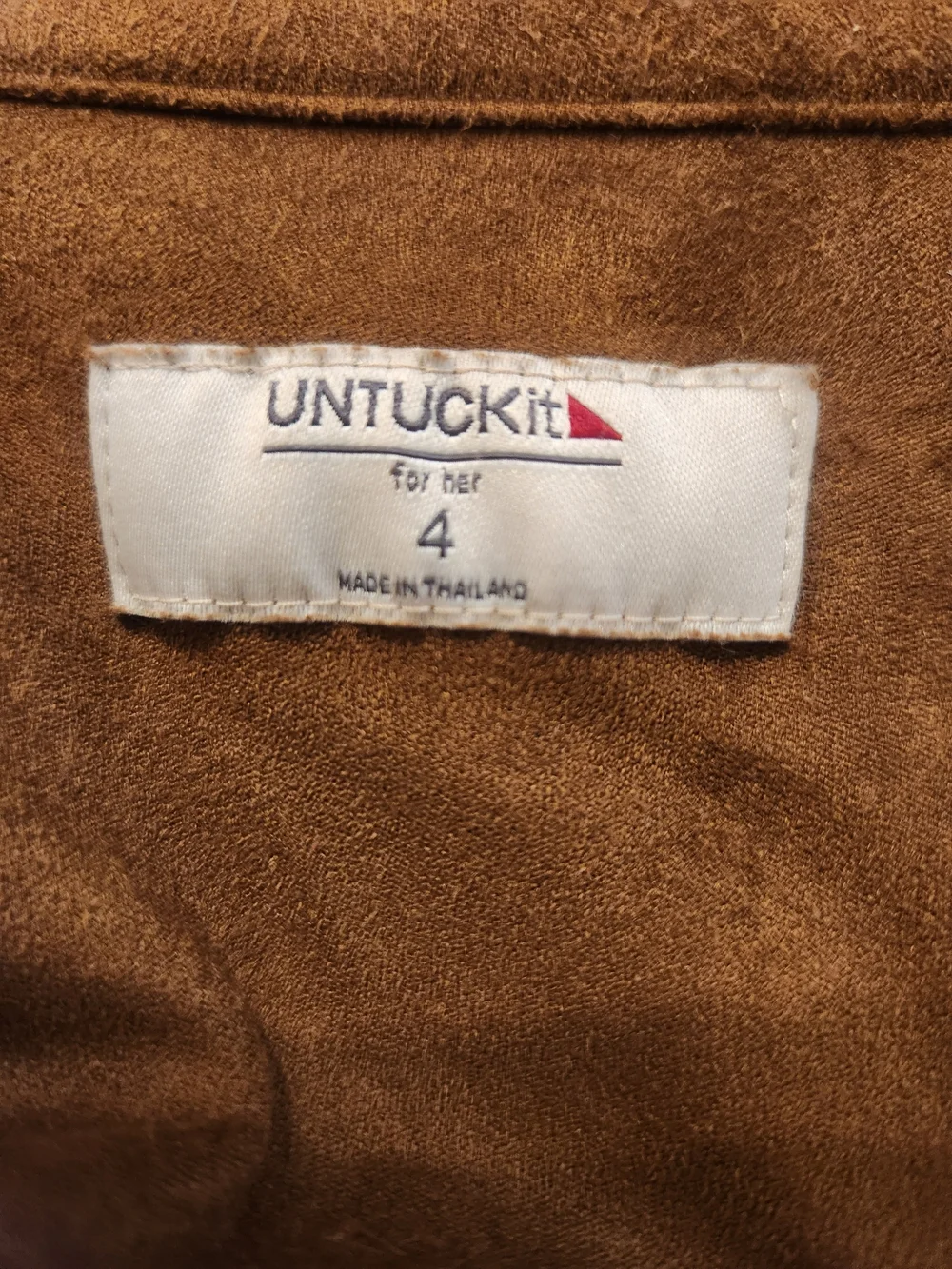 UNTUCKit her style
